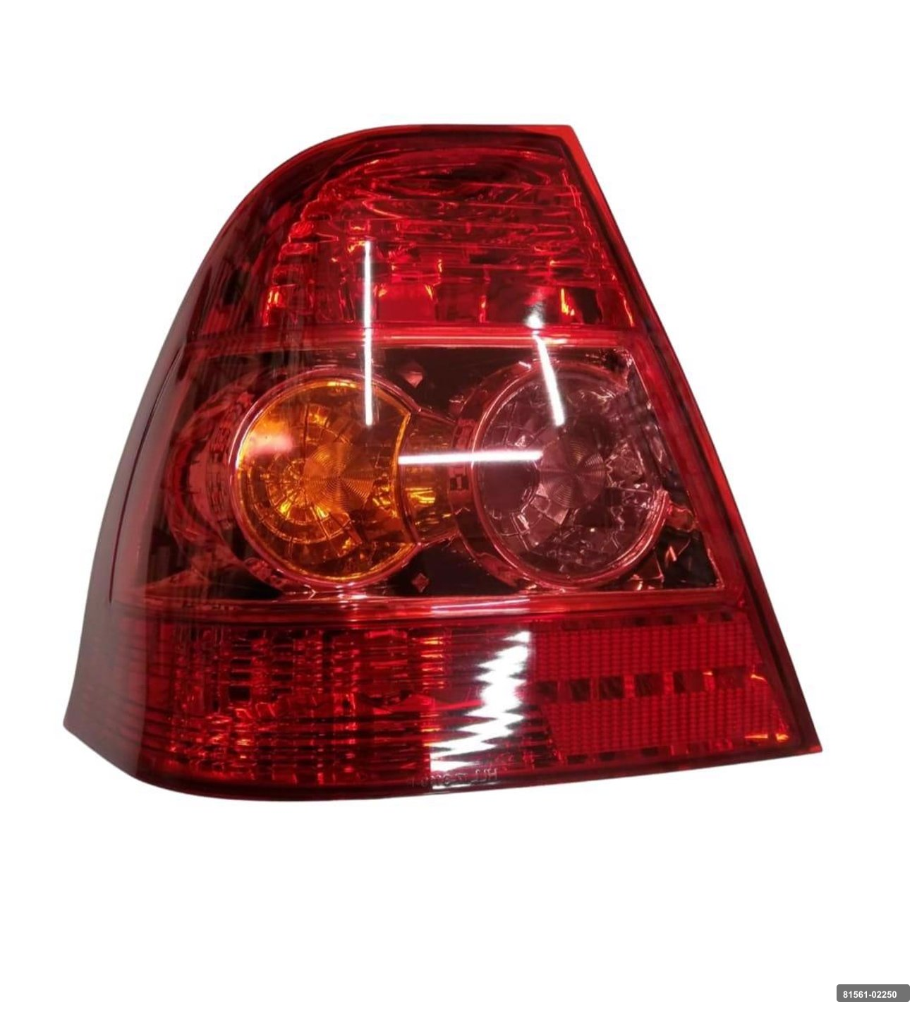 Corolla Vvt 2004 ve Üzeri Sol Stop 81561-02250 Matsuba 1 Corolla Vvt 2004 ve Üzeri Sol Stop 81561-02250 Matsuba