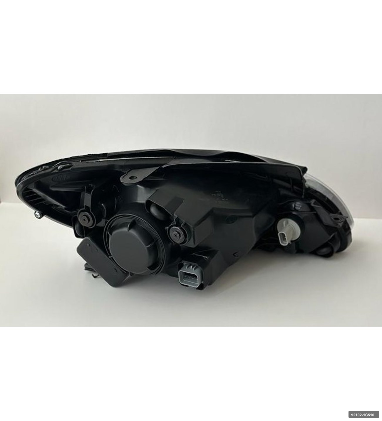 Getz 2006 ve Üzeri Elektrikli Sağ Far Jeriko 1 Getz 2006 ve Üzeri Elektrıklı Sağ Far Jerıko 92102-1C510