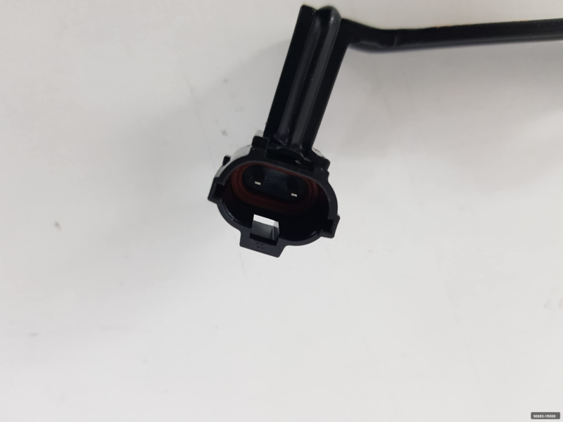 Hyundaı Tum Modeller Dış Sıcaklık Sensörü 96985-1r000 Mando 96985-1R000