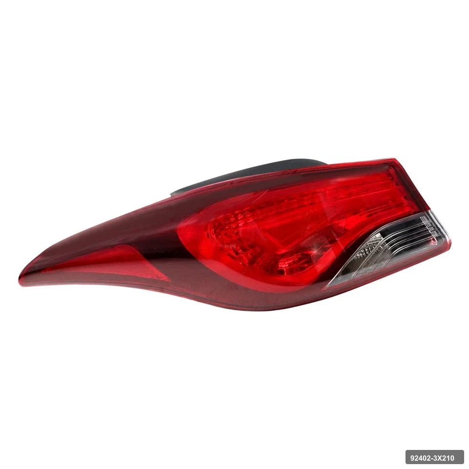 Elantra 14-15 Sağ Dış Stop 92402-3x210 İtaqi 1 Elantra 14-15 Sağ Dış Stop 92402-3x210 İtaqi 92402-3X210